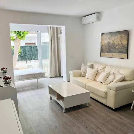 Apartamento Benamara شقة إِستيبونا